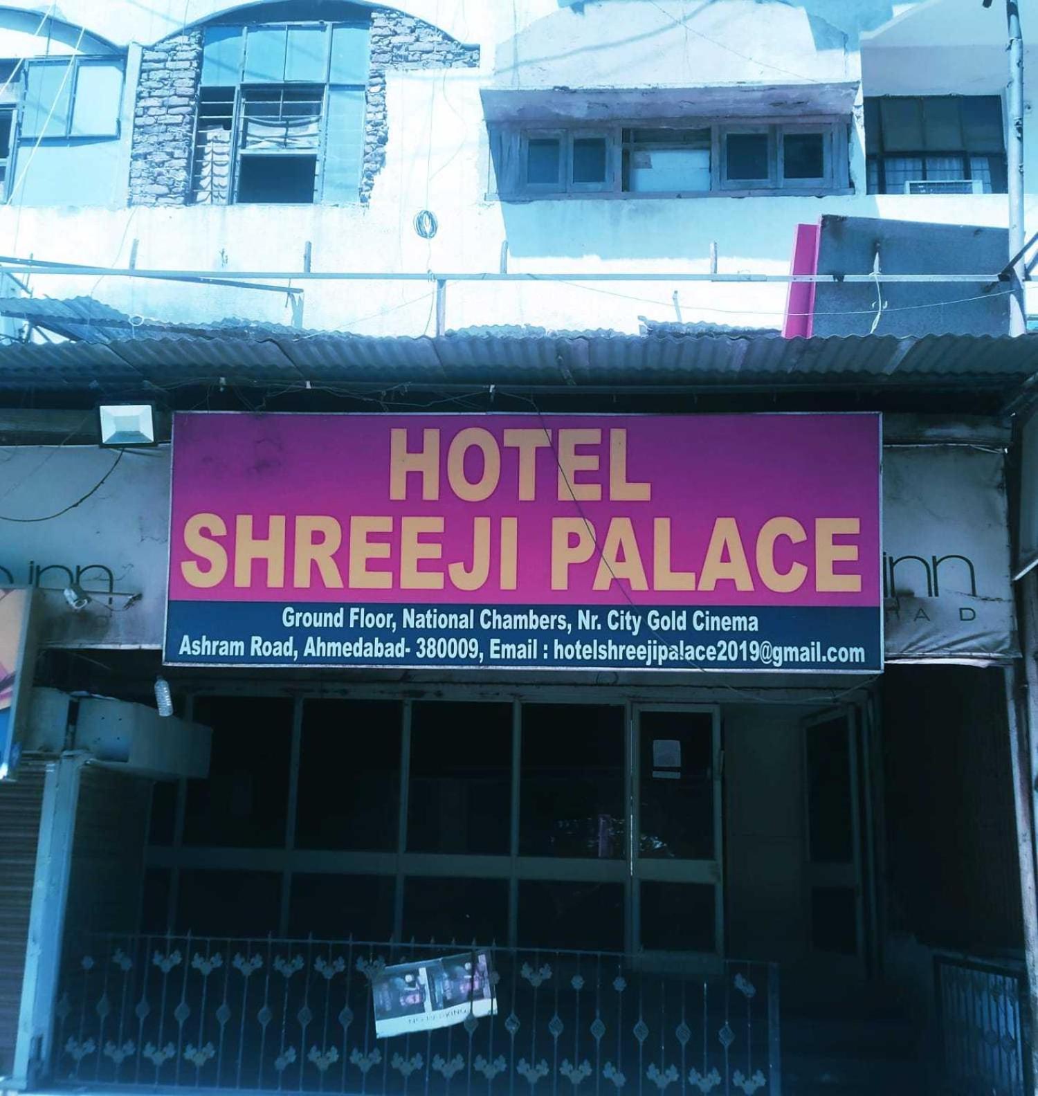 Spot On Hotel Shreeji Palace Amhedabad Dış mekan fotoğraf
